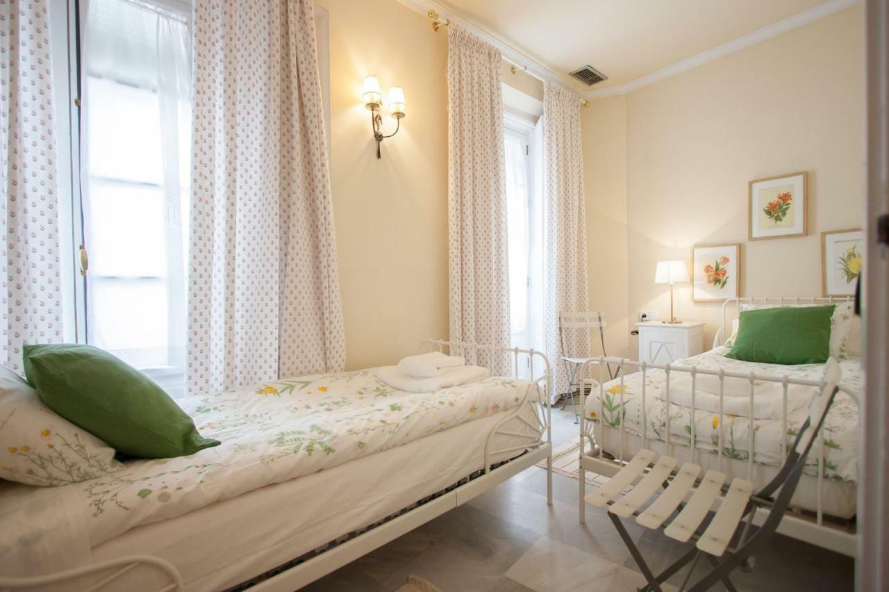 Apartamento Botanic Duplex Terrace 5 Pax Sevilla Exterior foto
