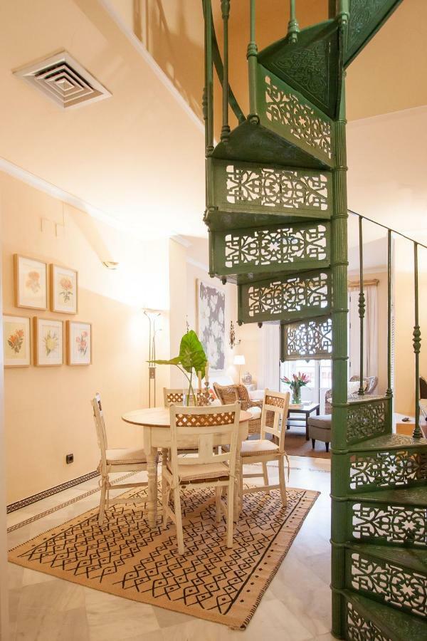 Apartamento Botanic Duplex Terrace 5 Pax Sevilla Exterior foto